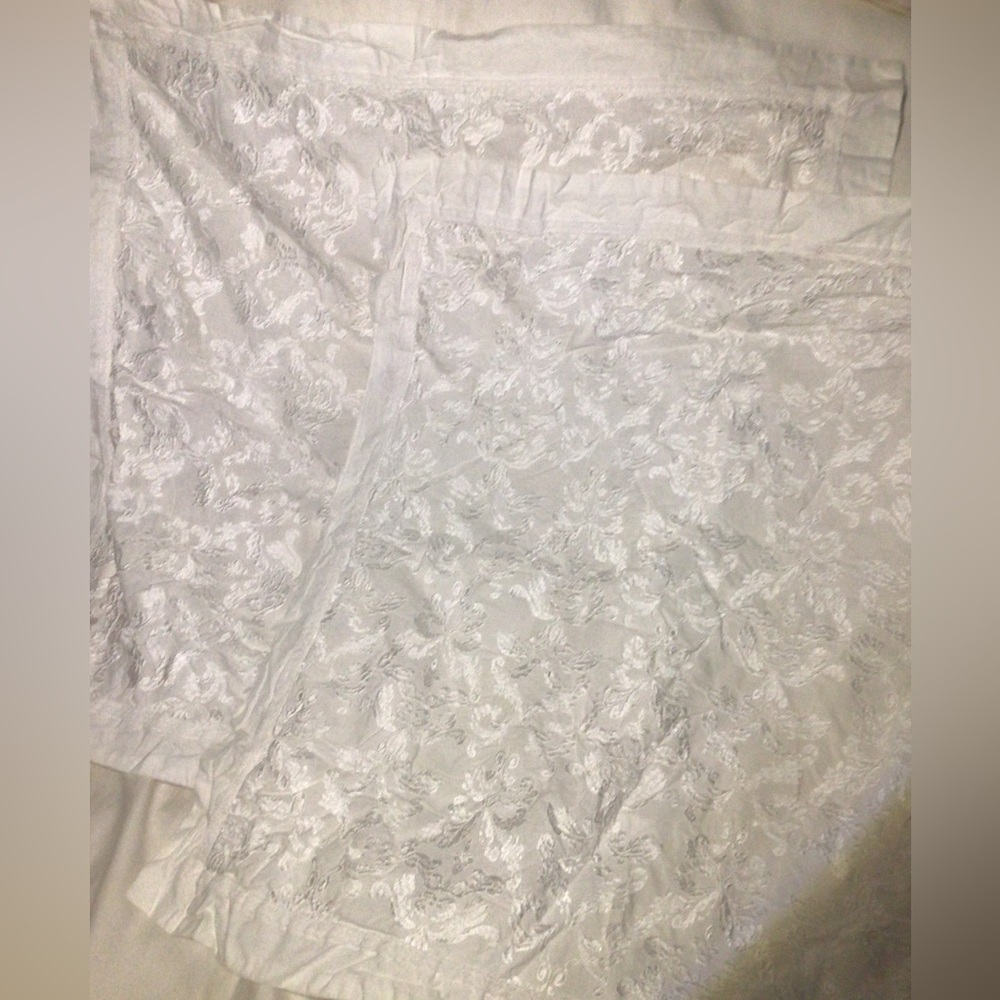 2 Simply Shabby Chic Solid White Embroidered Damask Euro Shams 29”